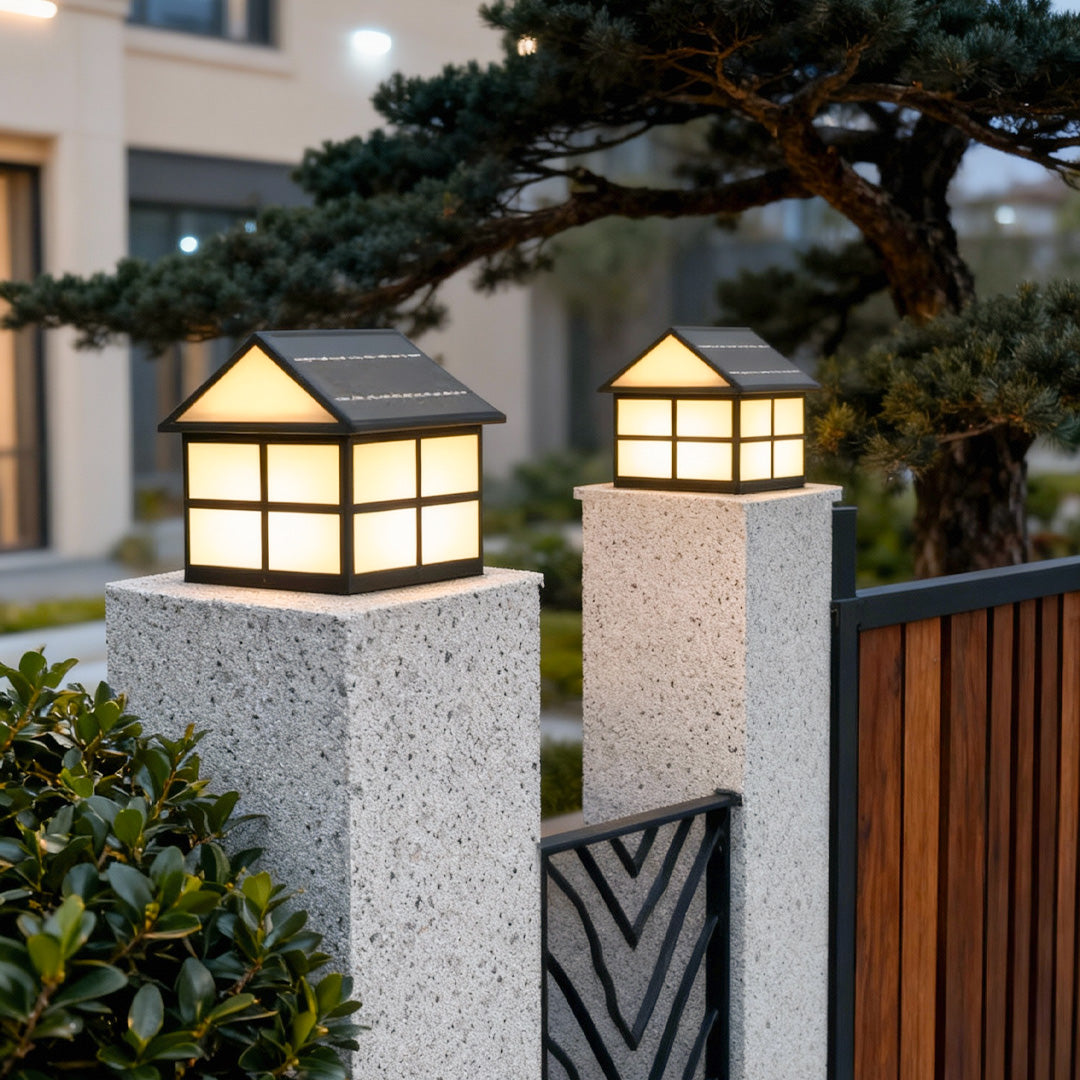 House-Shaped Gate Pillar Top Light — Black Stainless Steel, 5W LED, Solar or Hardwired, IP65, 3 Sizes