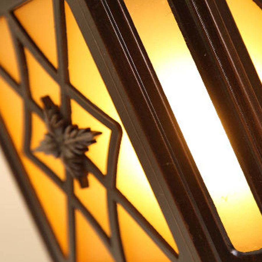 Lantern-Style Outdoor Pillar Light — Die-Cast Aluminum, Frosted Glass, E27, IP23 Weatherproof