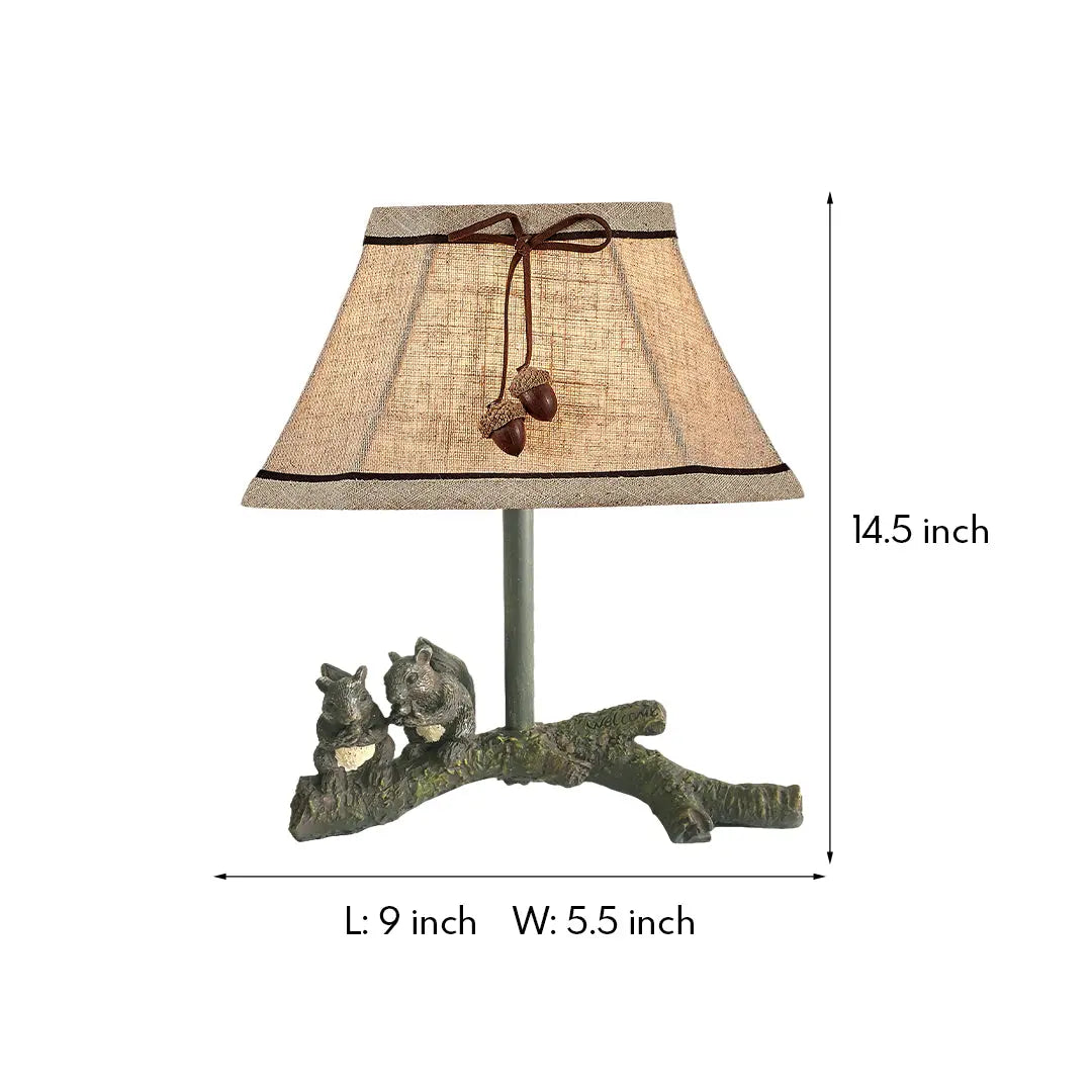 French Style Squirrel Table Lamp - Decorative Resin Light for Atmosphere Luxe