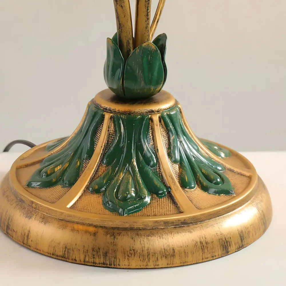 Dual-Light Dimmable Glass Floral Desk Lamp with Leaf Accents for Enhanced Ambiance Luxe
