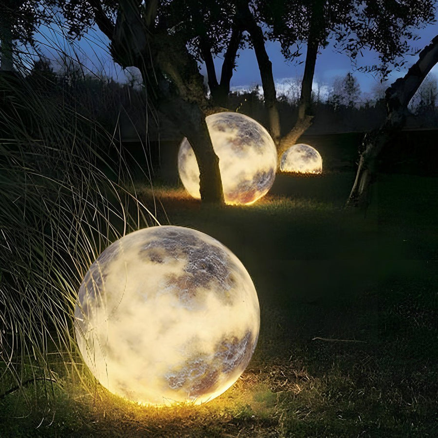 Moon Globe Outdoor Lawn Light — PE Fiberglass, E27 LED, IP65, 3 Sizes (9.8"–23.6"), 12W–24W, Warm White