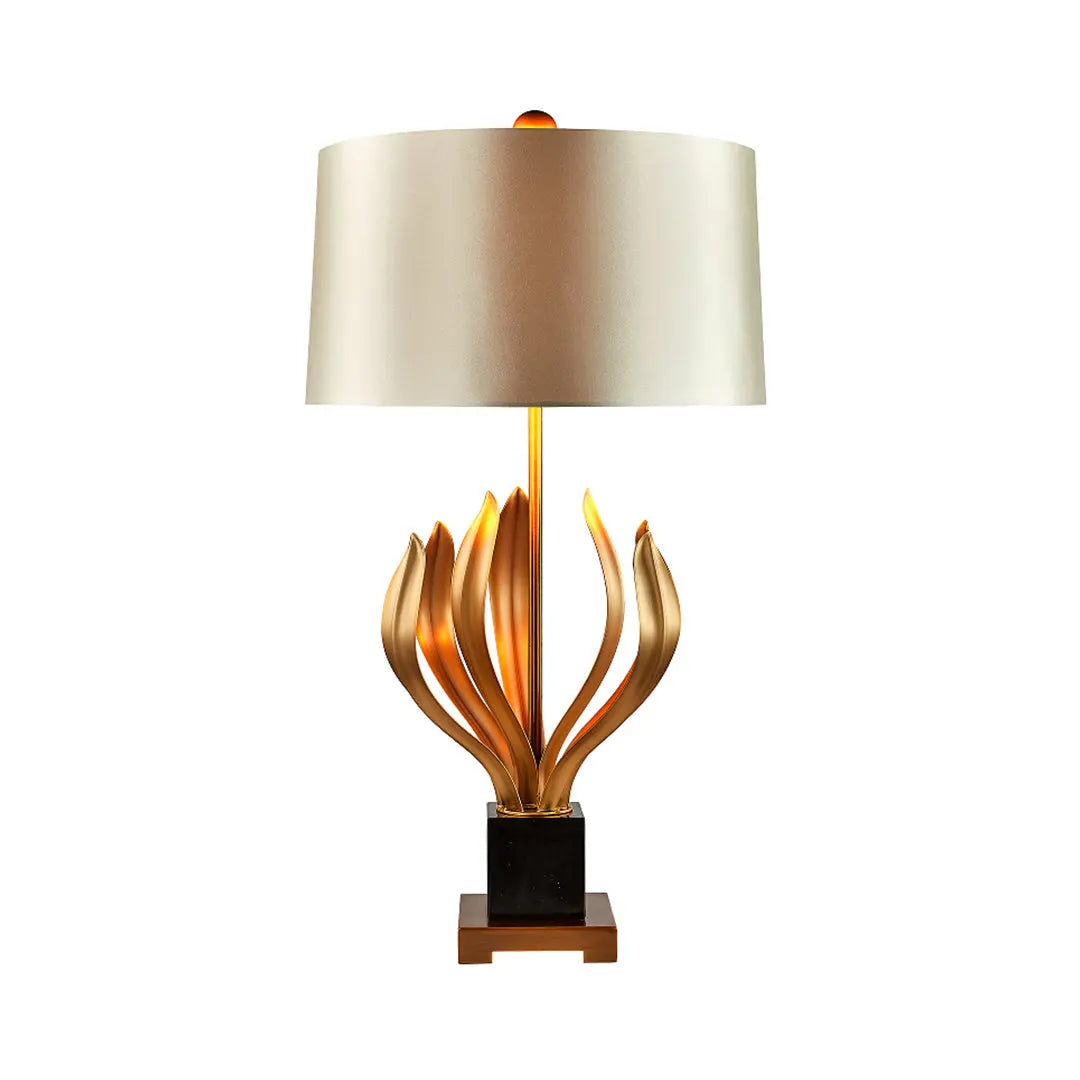 Creative Vintage Metal Table Lamp with Fabric Shade for Nightstands Luxe