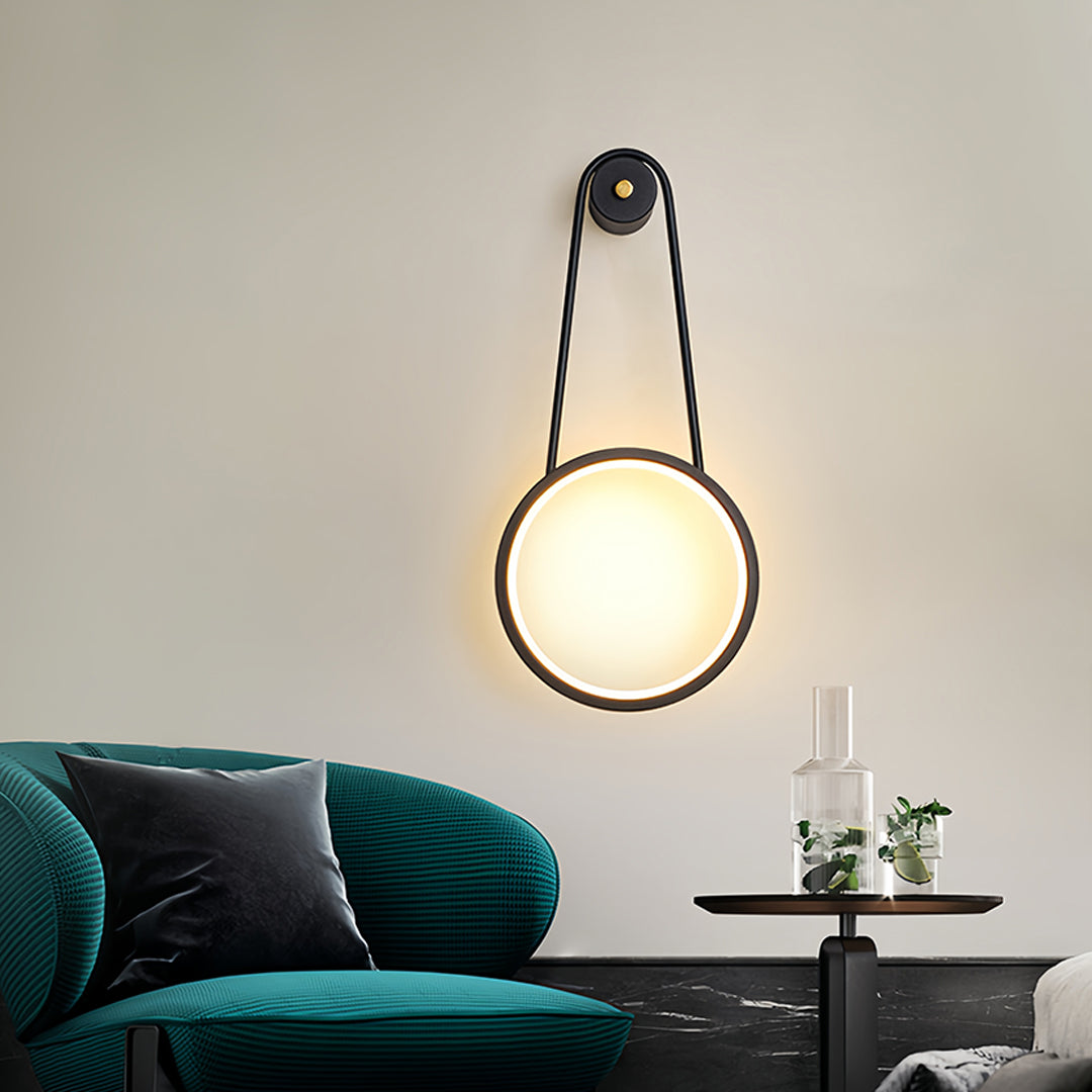 Modern Minimalist LED Wall Sconce — Iron, Silicone Shade, 16W, 3-Step Dimming (3000K/4500K/6000K), Black or Gold