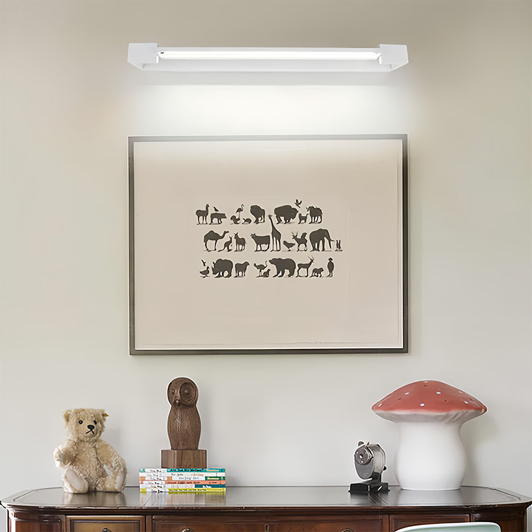 Modern Chrome Bathroom Vanity Light Bar — Aluminum & Iron, 20W LED, 360° Rotatable, 4000K Neutral