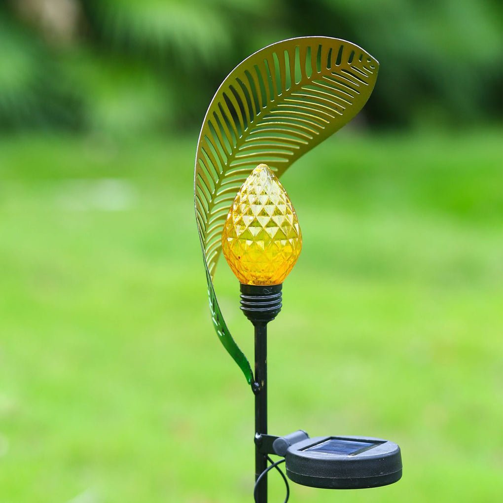 Curled Leaf Solar Lawn Light — Black Metal, LED Warm White, IP65, 20.3" Post