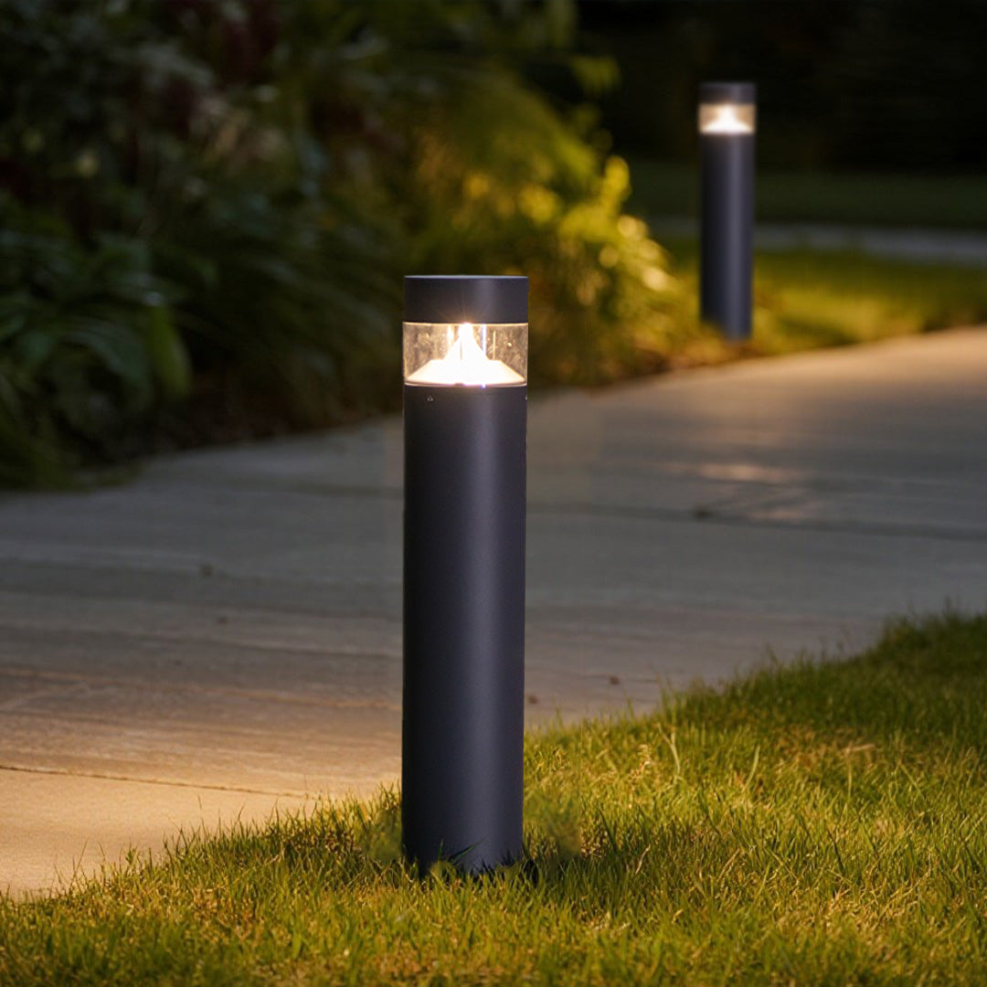 31" Minimalist Outdoor Bollard Light — Die-Cast Aluminum, 8W CREE LED, 3000K, IP65, Flat or Round Top