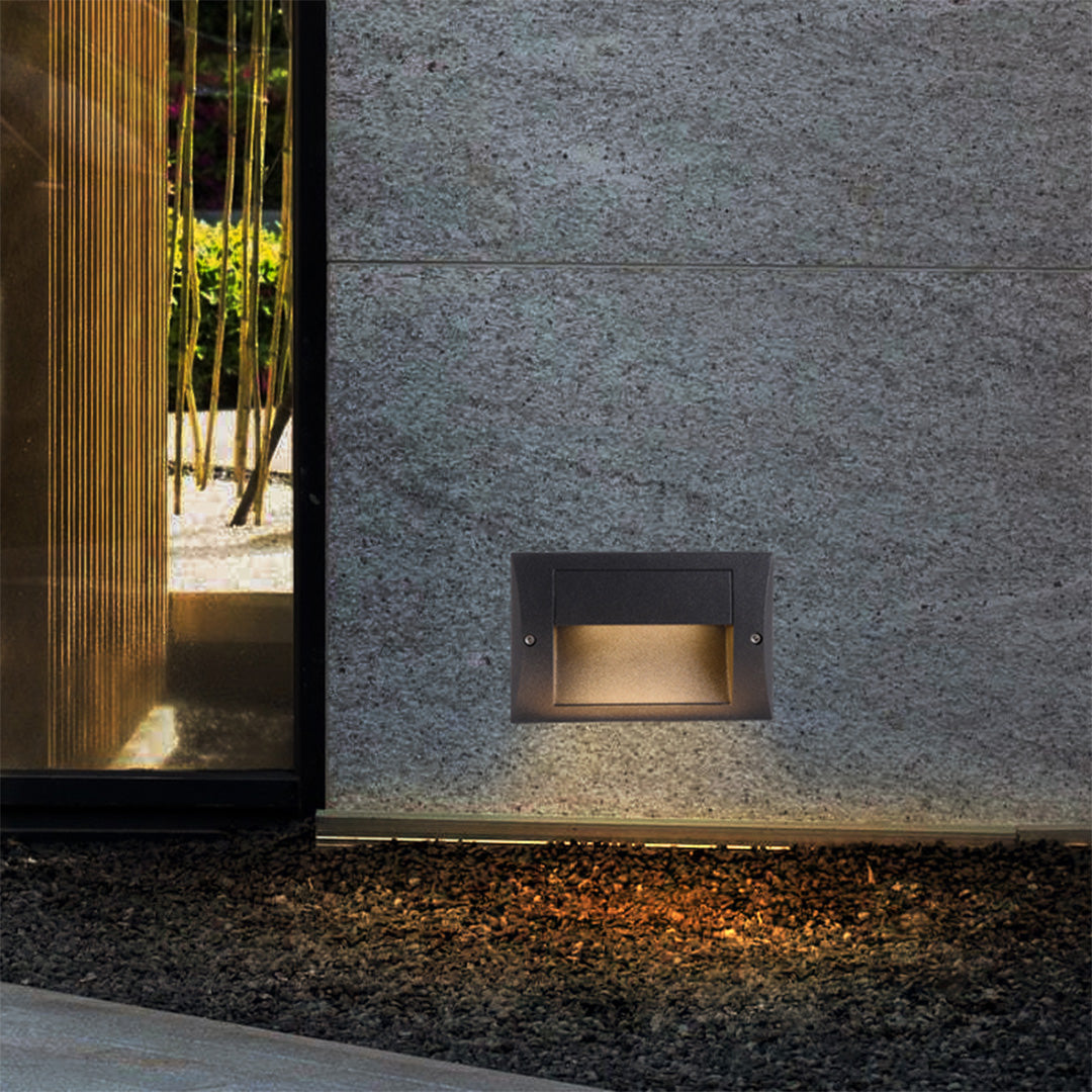 Minimalist Embedded LED Step Light — Die-Cast Aluminum, 4W OSRAM, 3000K, IP65, Hardwired