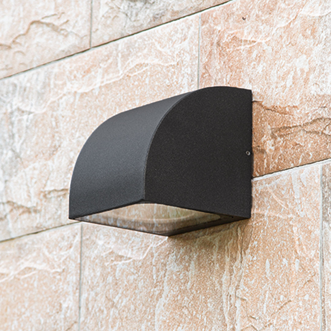 Waterproof Industrial Outdoor Wall Sconce with Replaceable Directional Light
