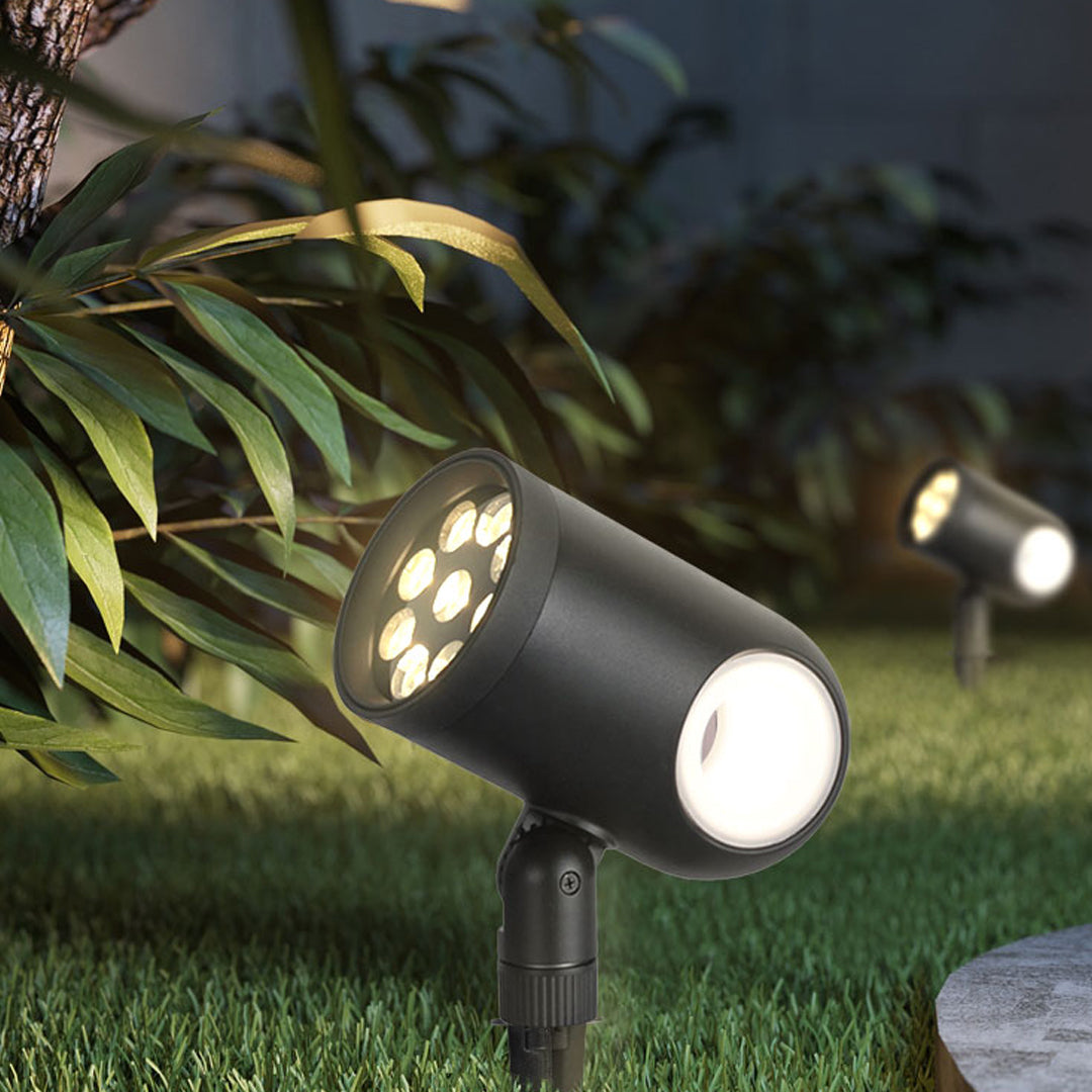 Outdoor Landscape Spotlight — Die-Cast Aluminum, 12W LED, IP65 Weatherproof, Base or Ground-Plug Mount