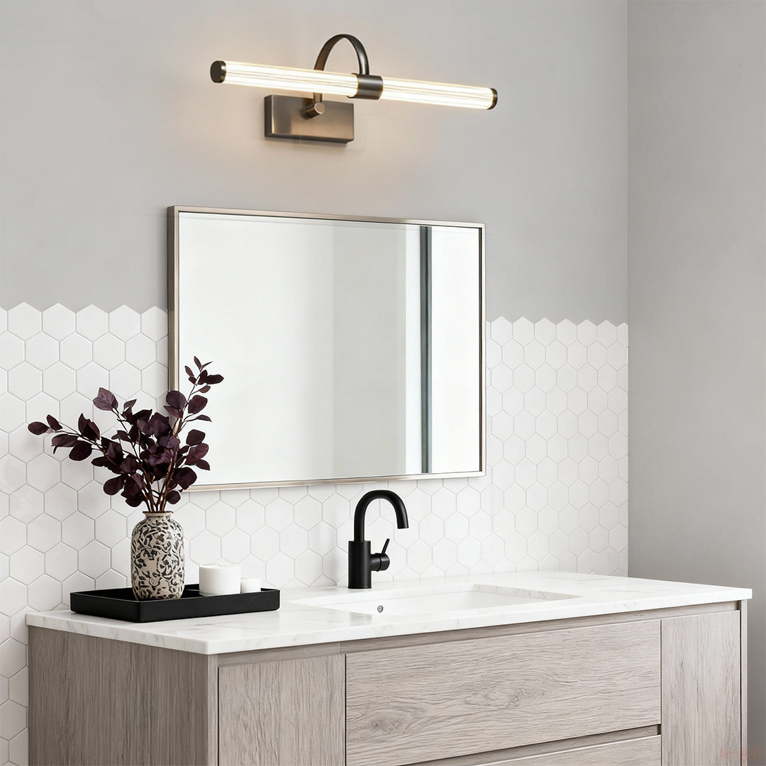Minimalist Solid Copper Vanity Light Bar — LED, 18W/24W, 450mm & 600mm, Copper or Black