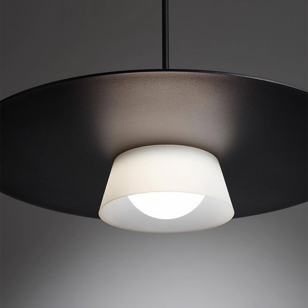 Round Iron Island Pendant — Minimalist, Black or White, LED E27, 16.5" Wide, 3000K