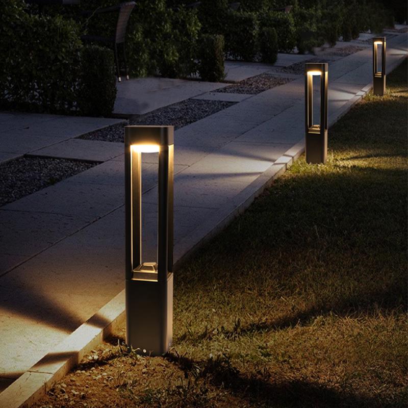 Open-Sided Quadruple-Arm LED Bollard Light — Die-Cast Aluminum, 6W–10W, 3000K Warm White, IP55, 12"–36"