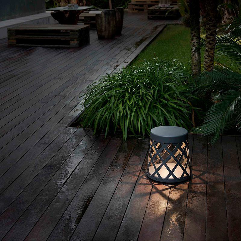 Modern Lantern Bollard Light — Aluminum & Glass, LED 6W–10W, 3200K Warm White, IP54 Weatherproof