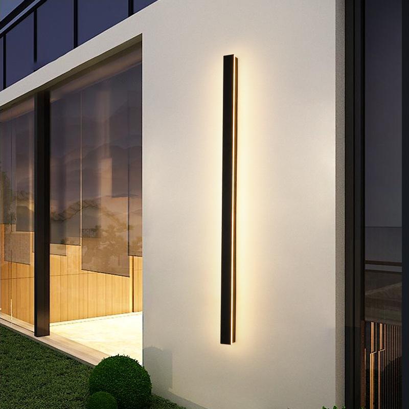 Linear Outdoor Wall Sconce — Black Iron, LED, IP65, 40"–80", 20W–40W, 3200K / 6000K