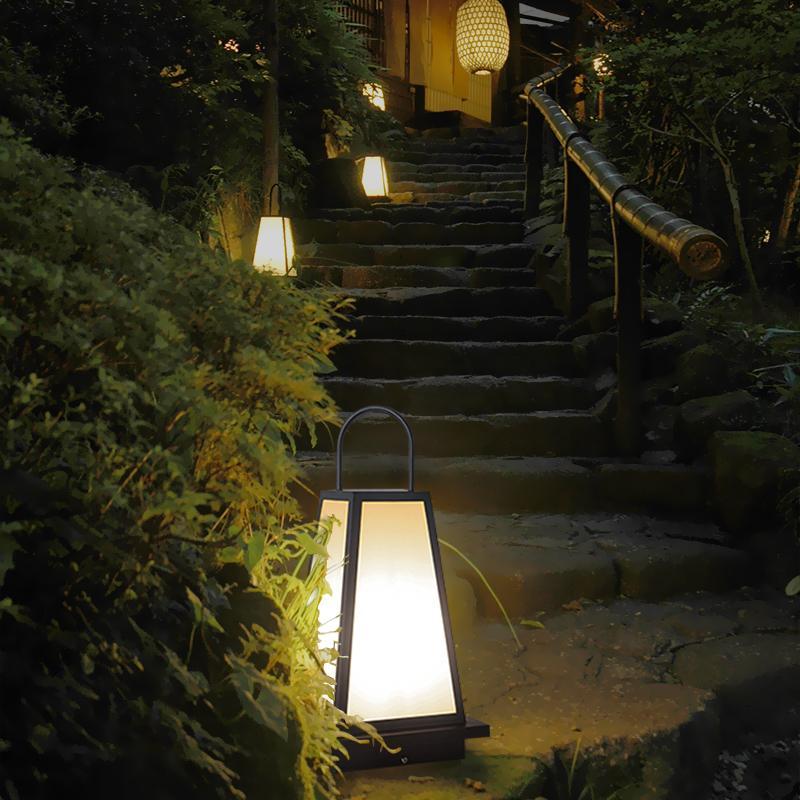 Retro Outdoor Lantern — Stainless Steel & PMMA, LED 5W, 3200K Warm White, IP54, 10" × 20"