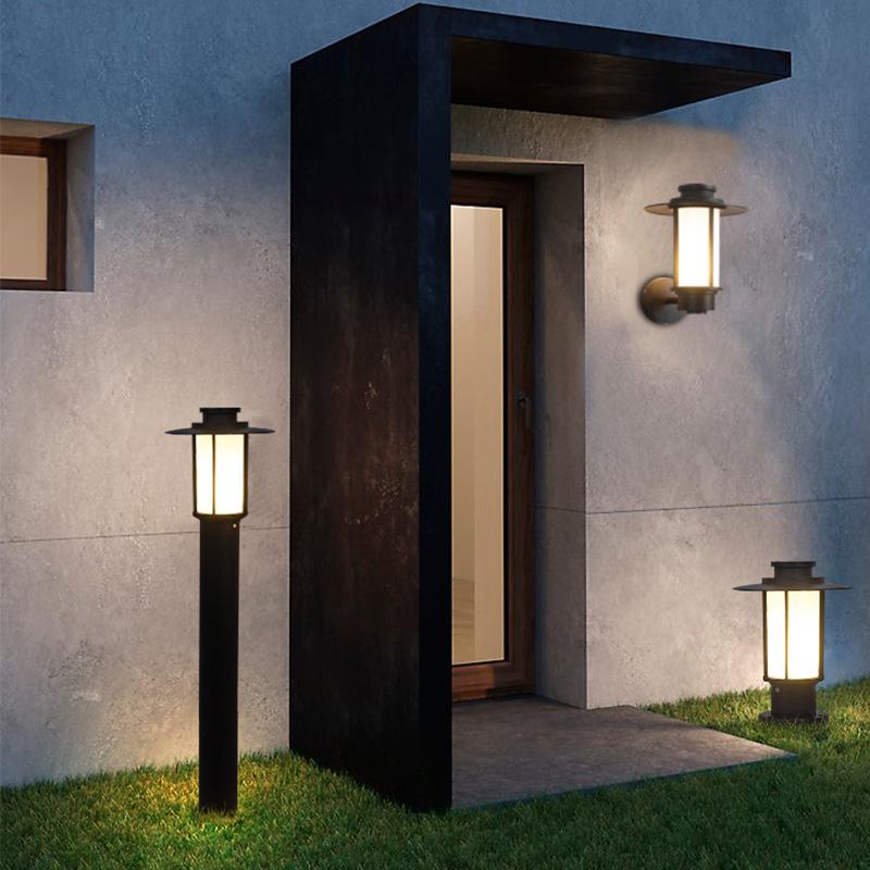 Top Hat Outdoor Wall Sconce — Black Die-Cast Aluminum, LED 5W, IP54 Weatherproof, 3200K