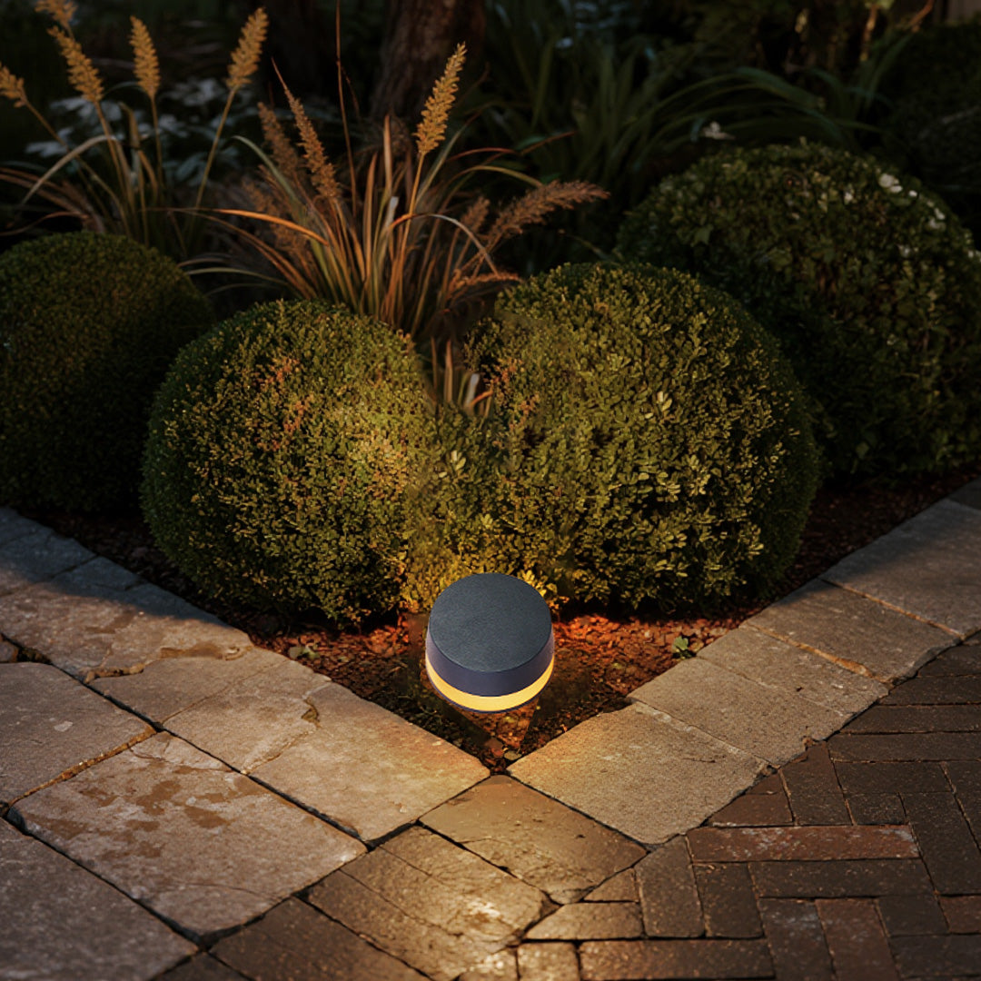 Modern Outdoor Bollard Path Light — Aluminum & Glass, 5W LED, 3000K, IP65 Weatherproof