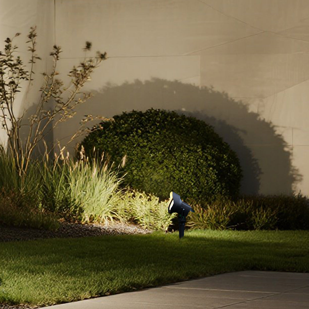 Modern Minimalist Garden Spike Spotlight — Die-Cast Aluminum, 12V, OSRAM LED, 3000K, IP65