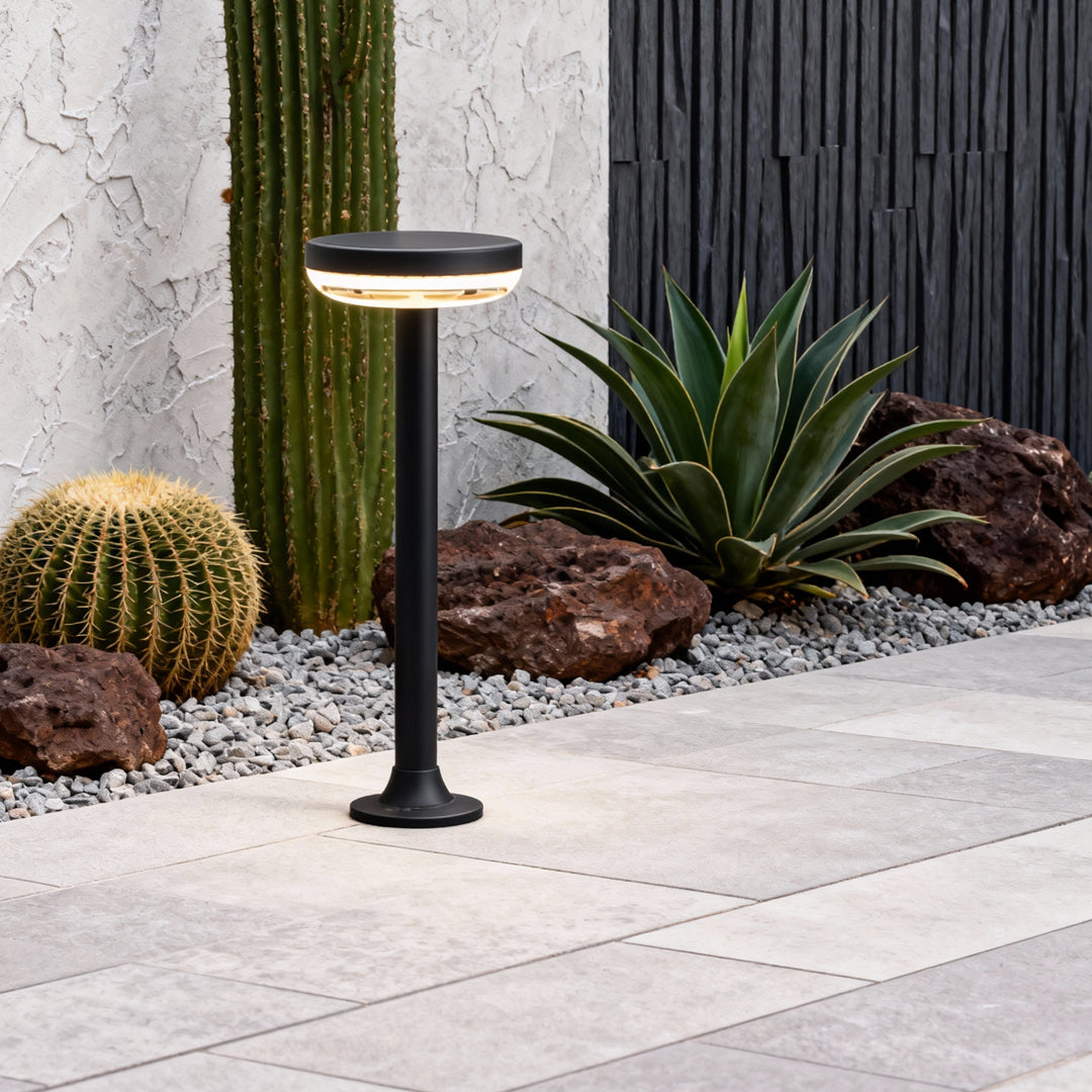 Black Solar Outdoor Path Light — Aluminum & ABS, LED, IP65 Weatherproof, 10-Hour Runtime