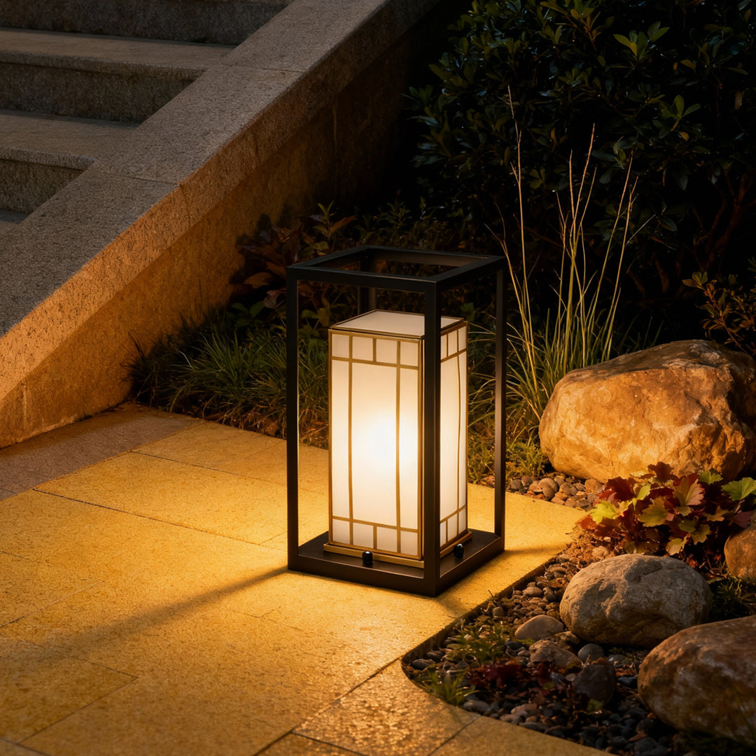 Minimalist Lantern Bollard Light — Copper with Glass Shade, E27, IP55, 15.75" H