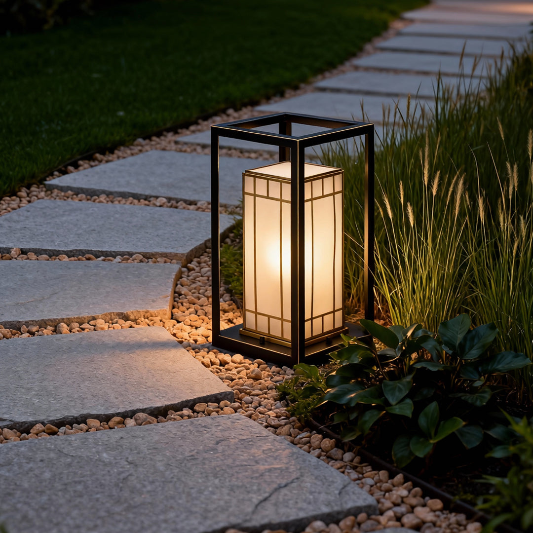 Minimalist Lantern Bollard Light — Copper with Glass Shade, E27, IP55, 15.75" H