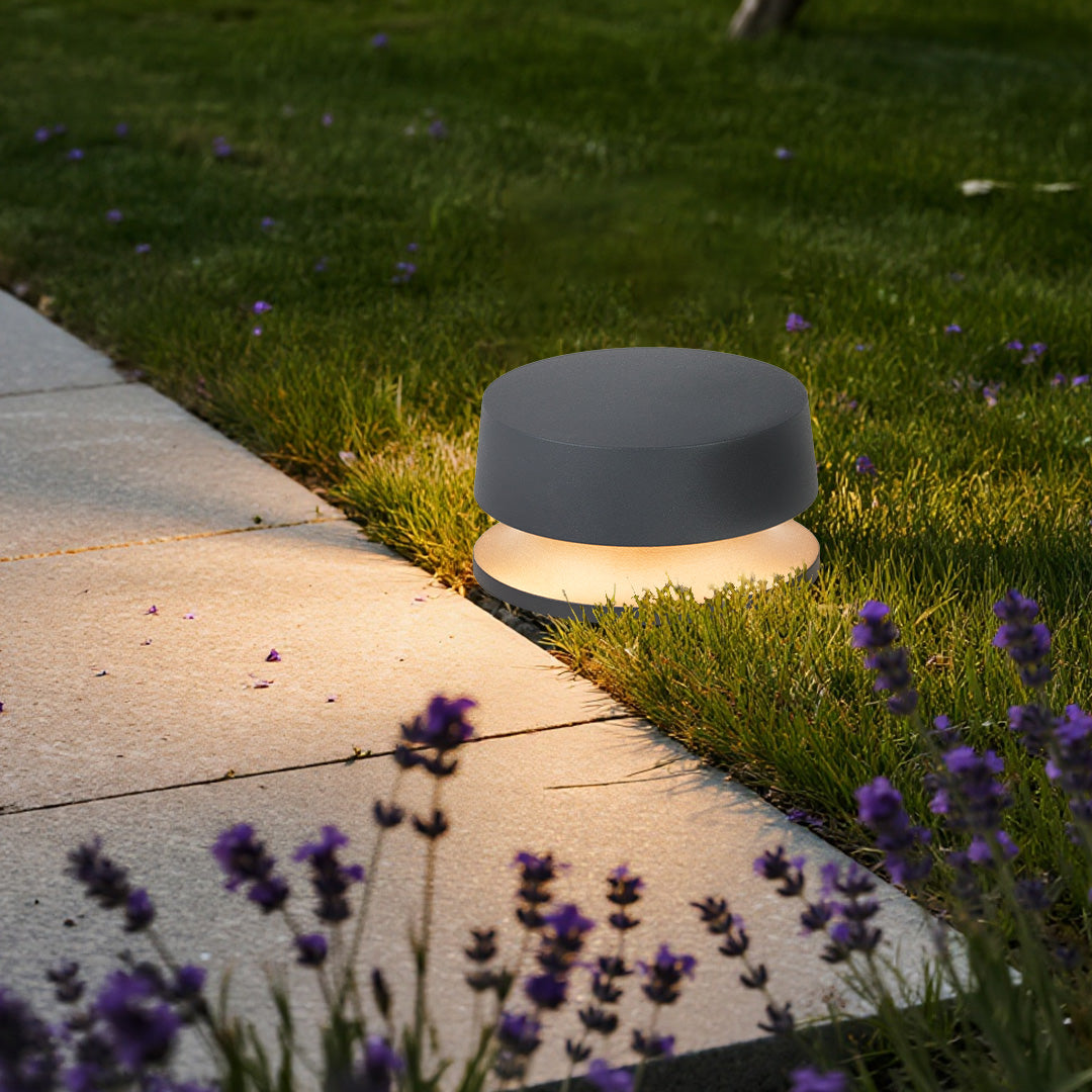 Modern Outdoor Bollard Path Light — Aluminum & Glass, 5W LED, 3000K, IP65 Weatherproof