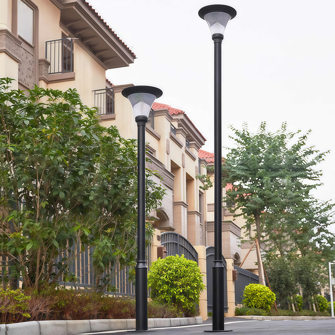 Commercial Outdoor Street Light — Die-Cast Aluminum, Solar 20W or Hardwired 50W LED, 20000mAh, IP65 Weatherproof