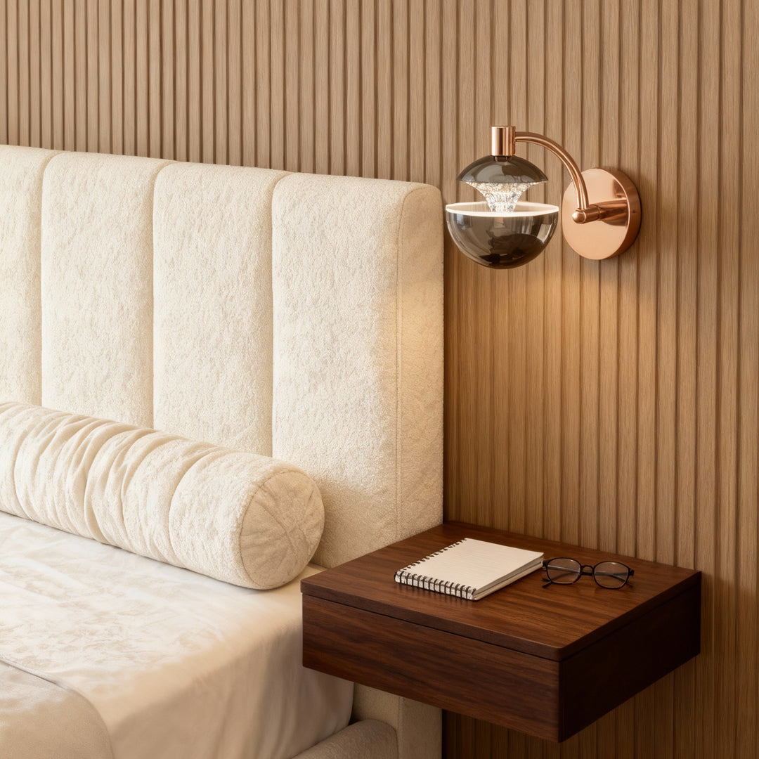 Minimalist Geometric Metal Wall Sconce — Acrylic Shade, Three-Step Dimming (3000K/4500K/6000K), Black or Gold
