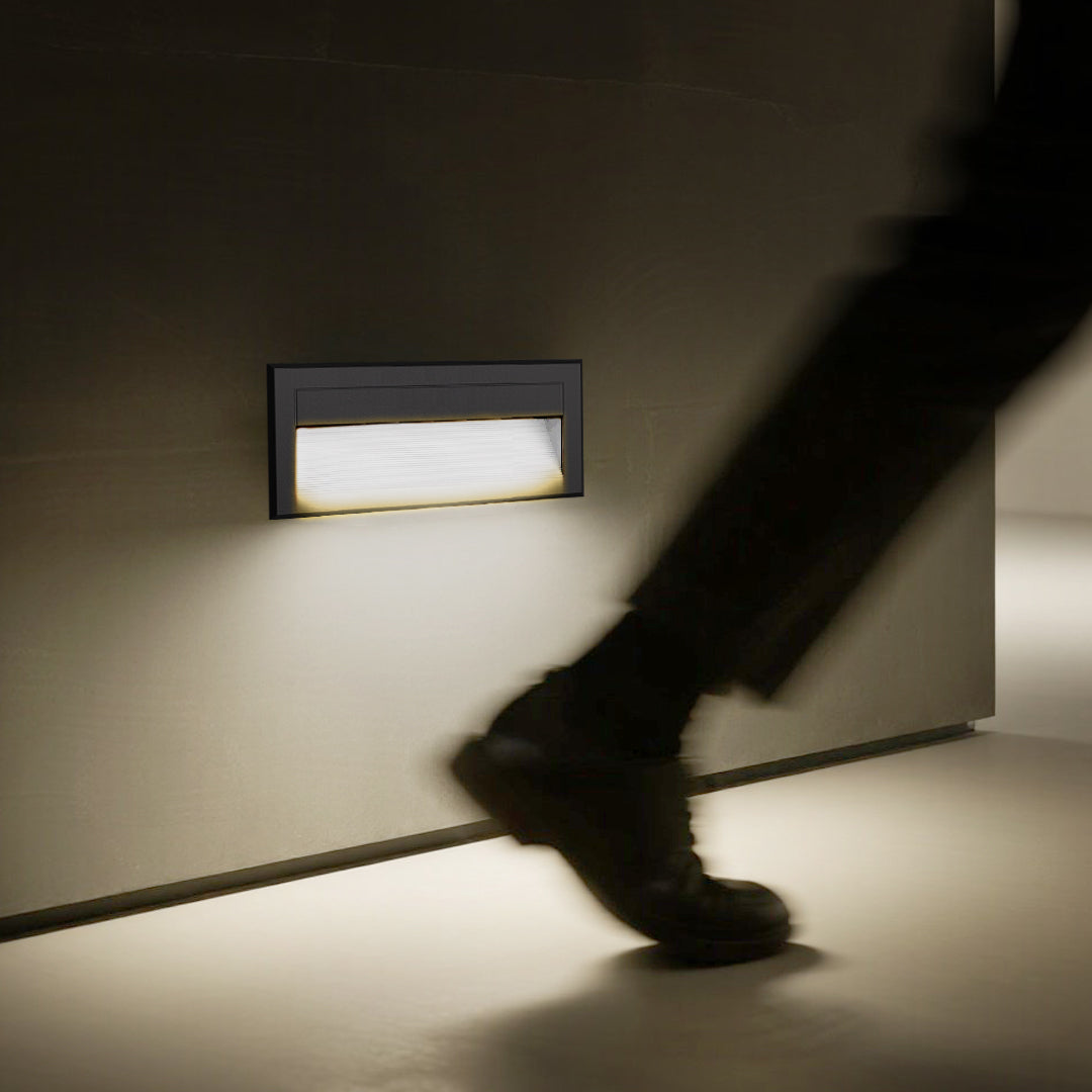Square Recessed Outdoor Step Light — Die-Cast Aluminum, Black, OSRAM LED, 2W / 6W, 3000K, IP65