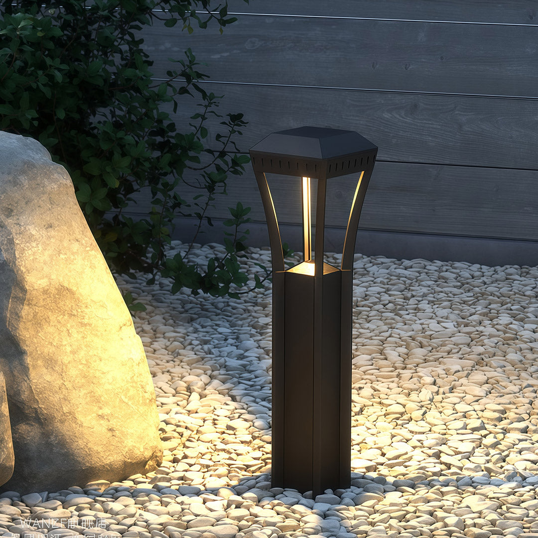Geometric Square Bollard Light — Black Aluminum, Transparent Glass, 7W LED, IP54, 60cm / 80cm
