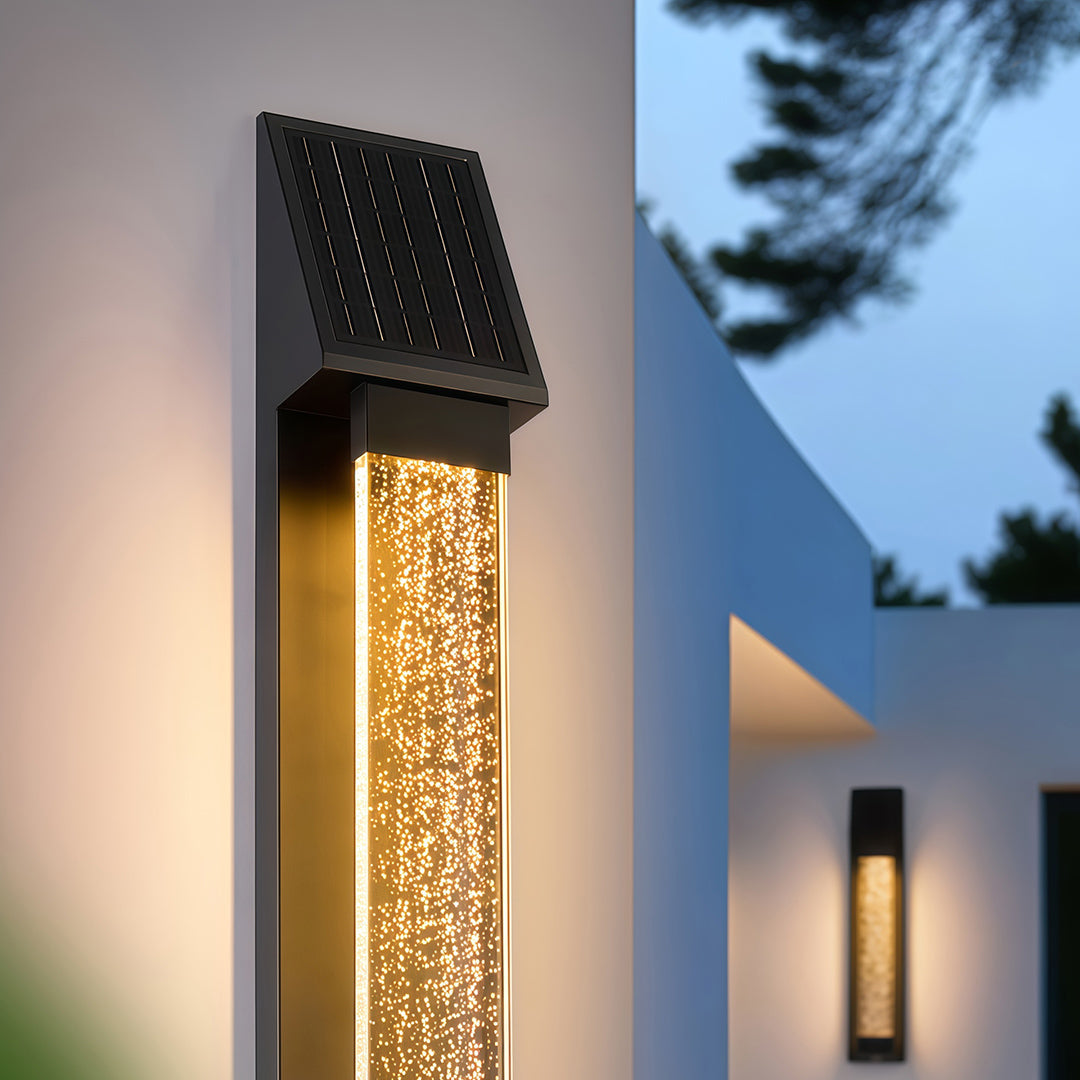 Minimalist Linear Solar Outdoor Wall Sconce — Black Stainless Steel, 5W LED, IP44, 2200mAh