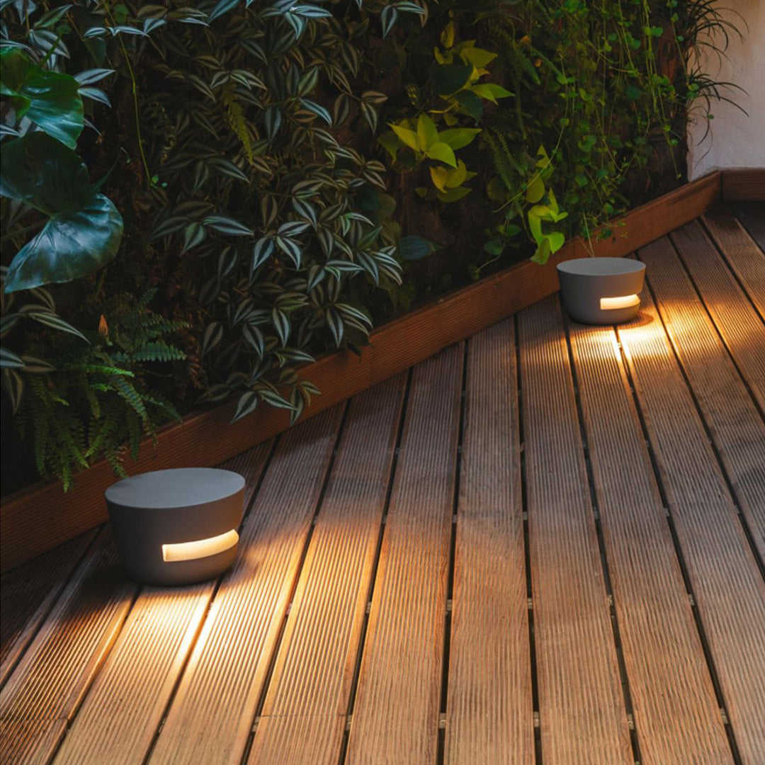 Minimalist Black Path Light — Stainless Steel, LED, 7W Hardwired or 2W Solar, IP65 Weatherproof, Dusk-to-Dawn