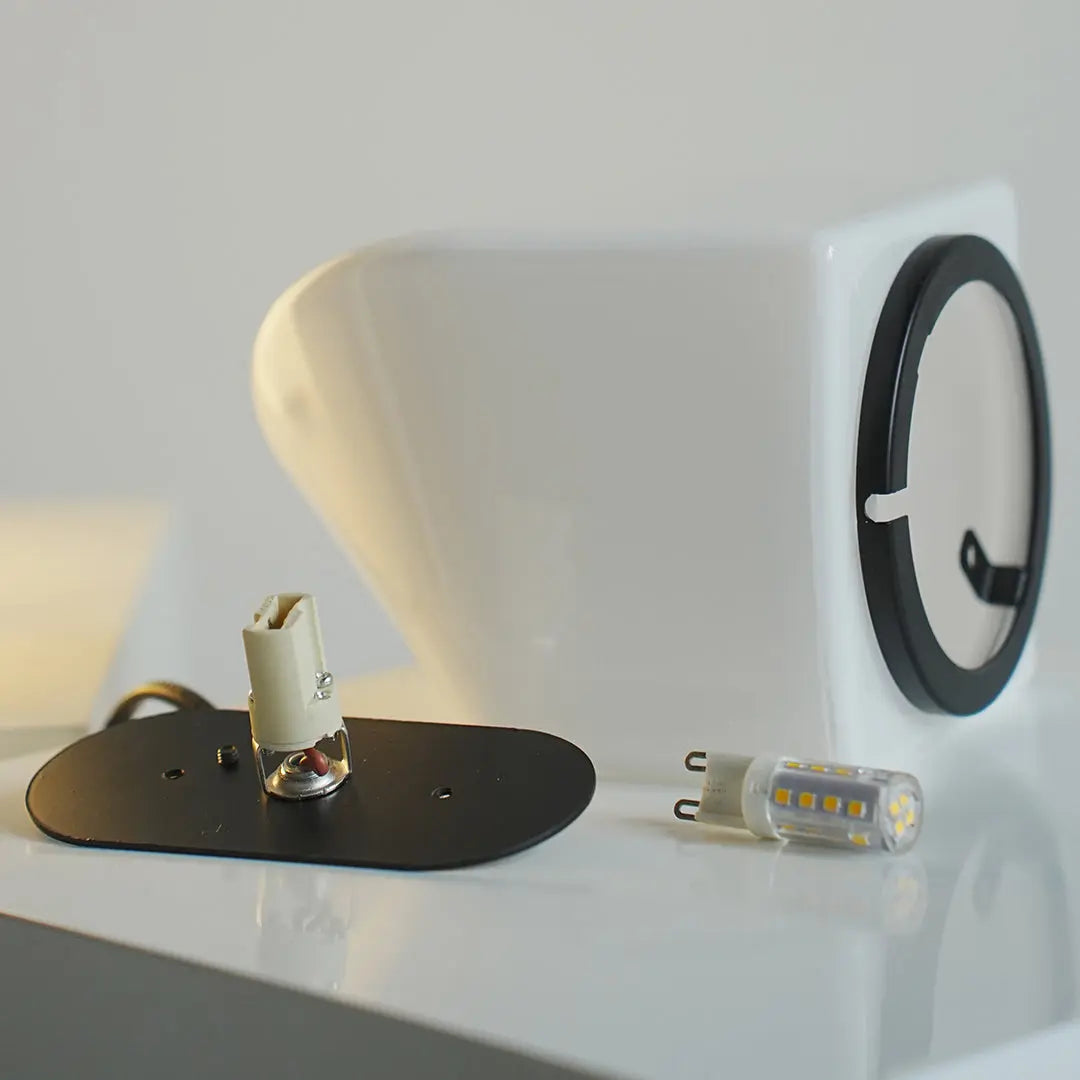 Creative Ambient Night Light - Modern White Table Lamp Luxe