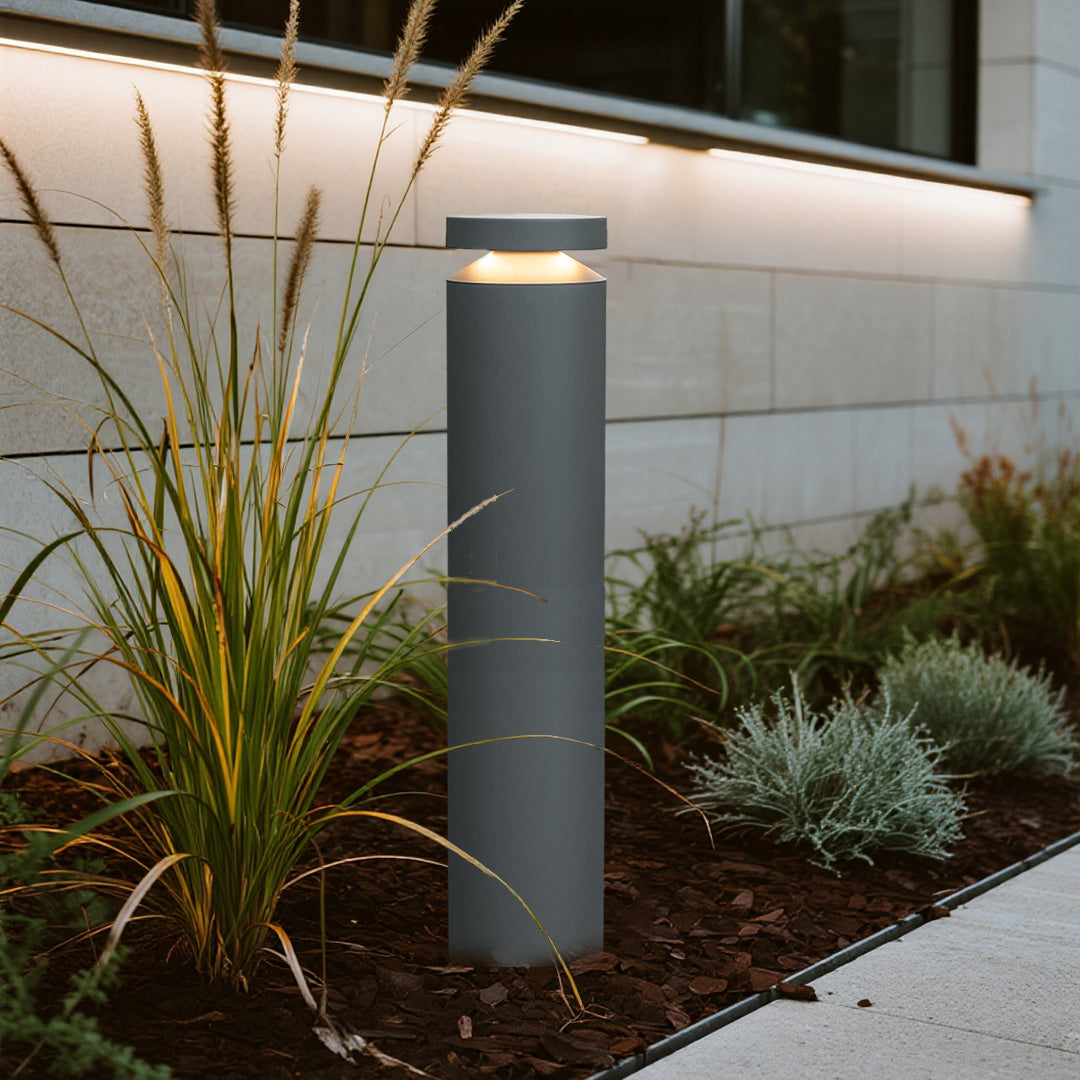 Modern Minimalist Outdoor Bollard Light — Sand-Gray Aluminum, 12W LED, 3000K, IP65, 23.6" Height