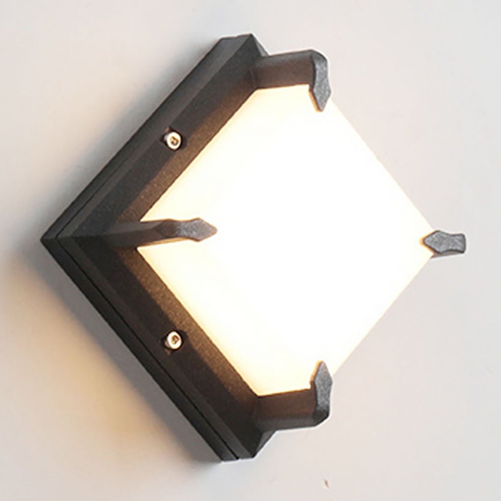 Contemporary Outdoor Wall Sconce — Black Die-Cast Aluminum, LED 5W, IP54 Weatherproof