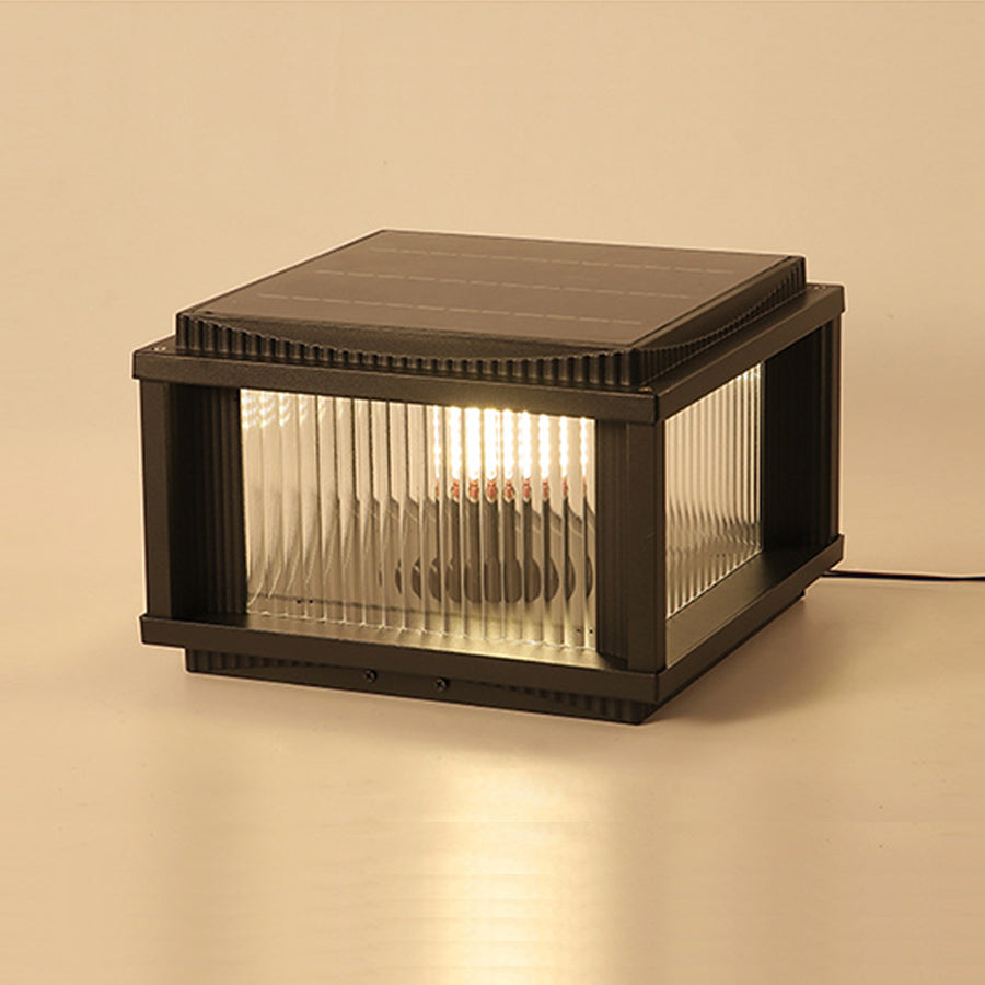 Retro Square Outdoor Solar Pillar Light — Aluminum & Glass, Dual-Mode, Three-Color Dimming, IP54, E26