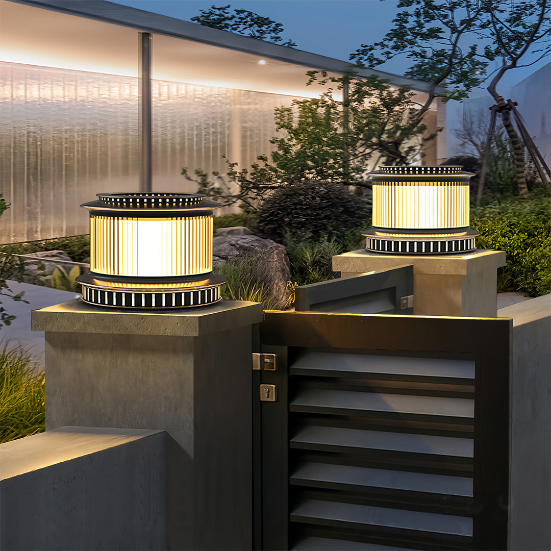 Modern Minimalist Cylindrical Pillar Light — Mirror-Black Stainless Steel, 7W LED, IP65 Weatherproof