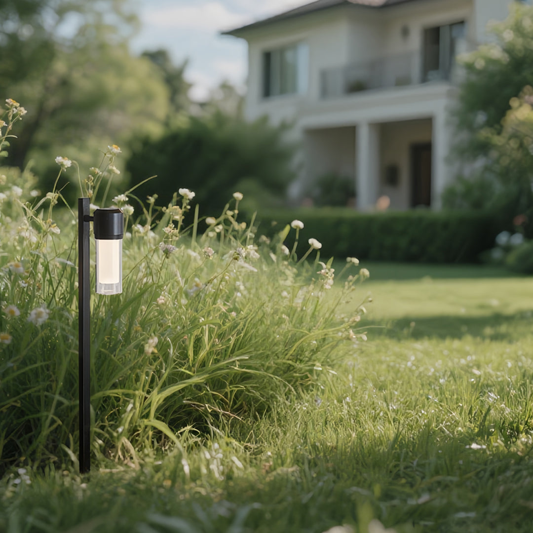 Contemporary Outdoor Path Light — Black Aluminum, Clear Glass, LED Ra90, IP65, Single or Double-Head, 27.6" or 35.4"