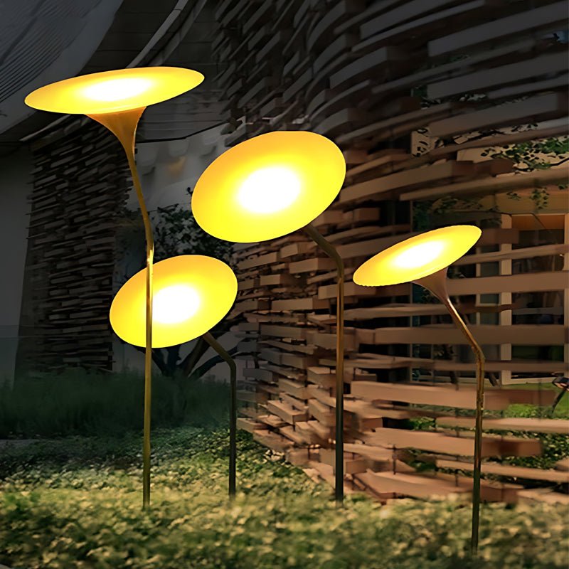 Mushroom Solar Lawn Light — Stainless Steel & Acrylic, Black & Gold, LED 3000K, IP65, Adjustable Pole, 5.9" × 33.5"