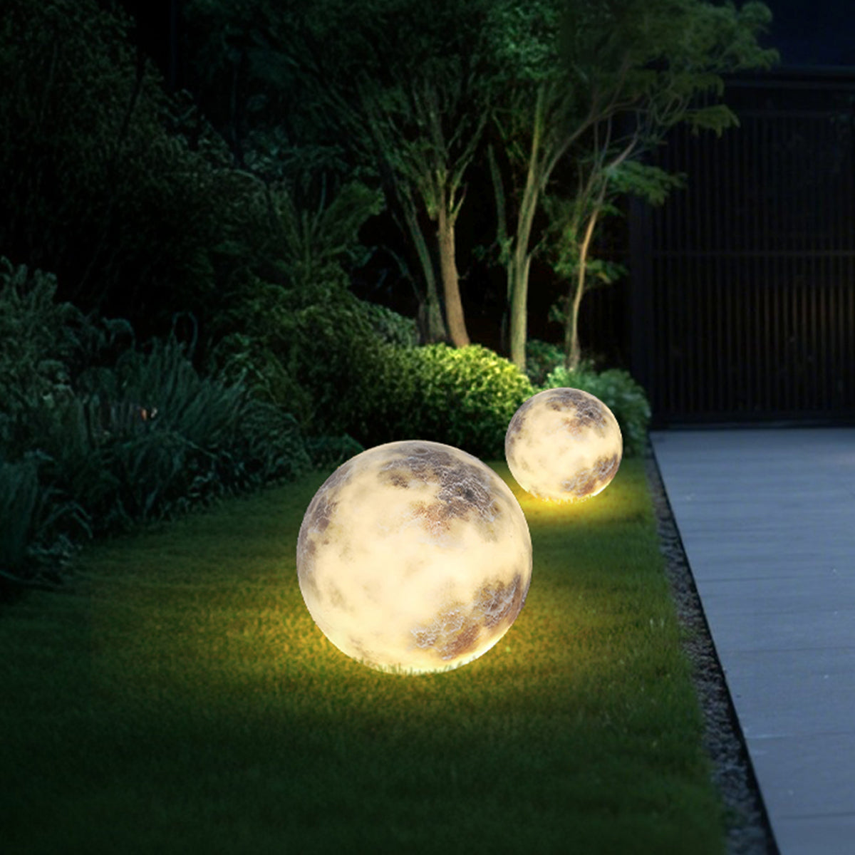 Moon Globe Outdoor Lawn Light — PE Fiberglass, E27 LED, IP65, 3 Sizes (9.8"–23.6"), 12W–24W, Warm White