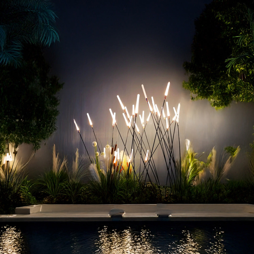 Reed-Shaped Landscape Spike Light — Aluminum, 12W LED, 3000K Warm White, IP65, 4/5/7/11/12-Pack