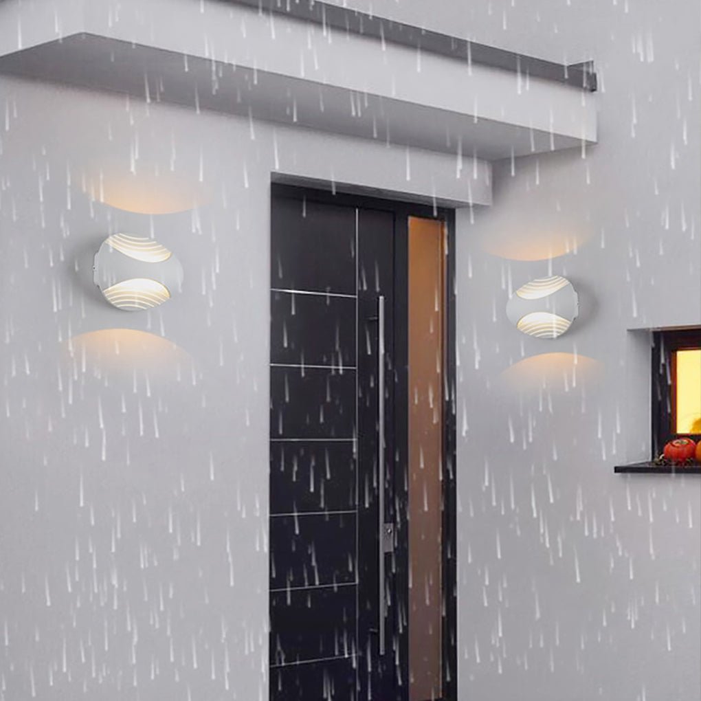 Minimalist Up/Down Wall Sconce — Aluminum, 6W LED, IP-Rated Weatherproof, White