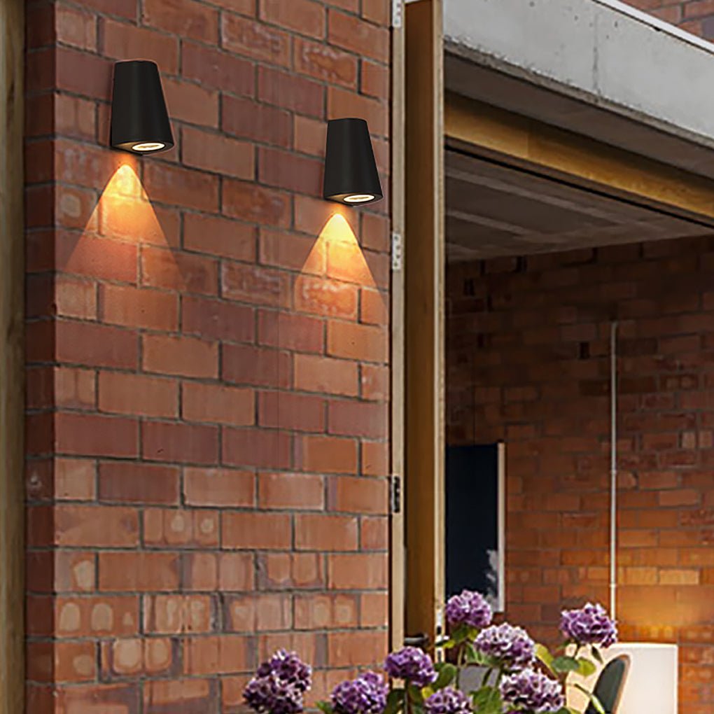Minimalist Outdoor Up/Down Wall Sconce — Aluminum & Glass, 3W LED, IP54 Weatherproof, Black