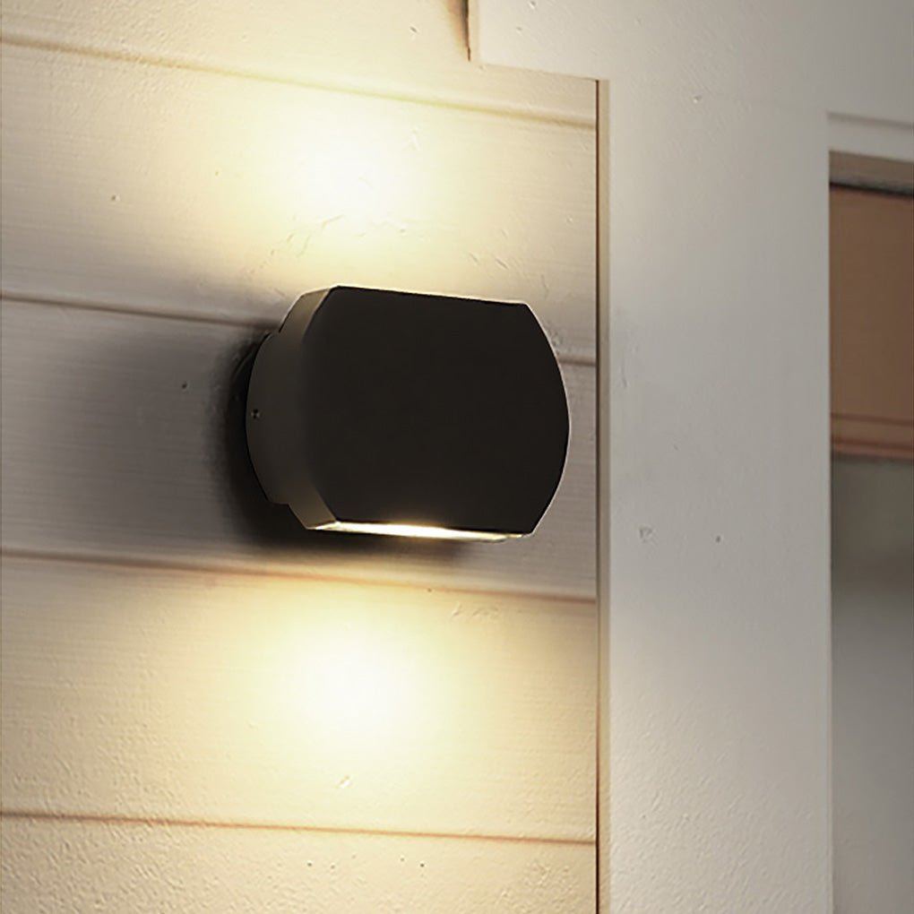 Waterproof Nordic Minimalist LED Wall Light for Outdoor Villa Courtyards and Aisles