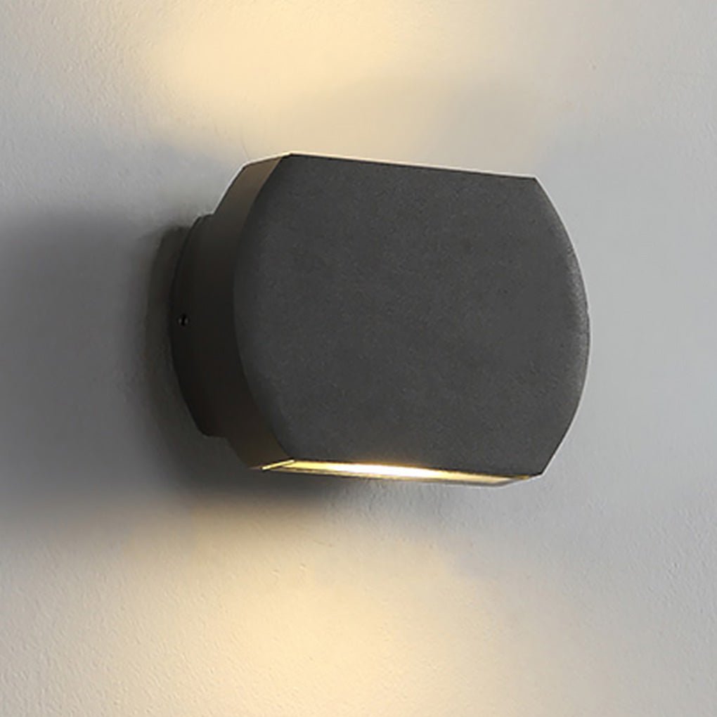 Waterproof Nordic Minimalist LED Wall Light for Outdoor Villa Courtyards and Aisles