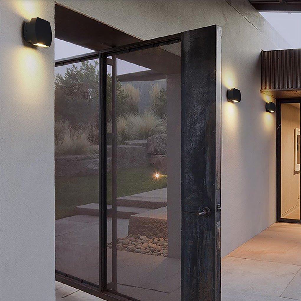 Waterproof Nordic Minimalist LED Wall Light for Outdoor Villa Courtyards and Aisles