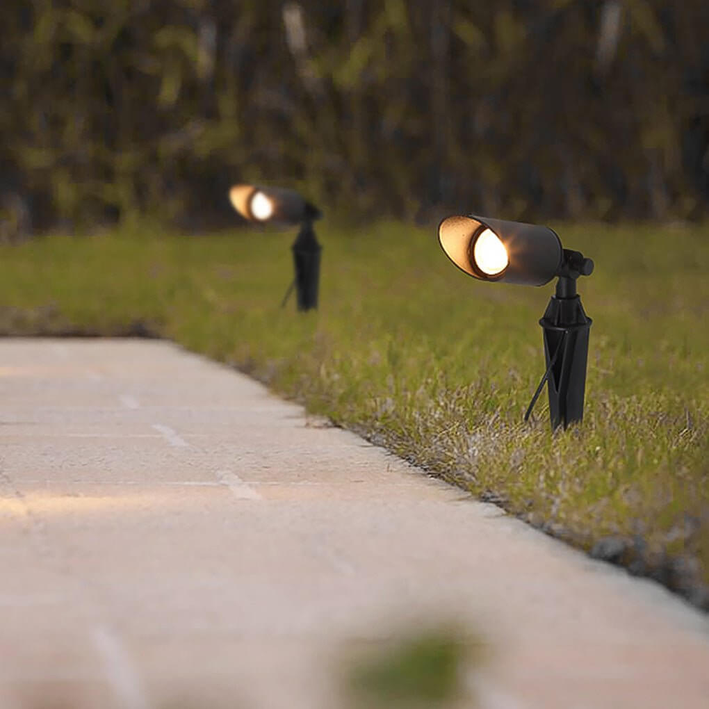 Adjustable Outdoor Landscape Spotlight — Die-Cast Aluminum, 7W LED, IP54 Weatherproof, Hardwired
