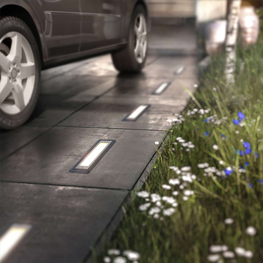 Minimalist LED Step & Deck Light — Die-Cast Aluminum, 5W, IP65 Weatherproof, 9" Wide