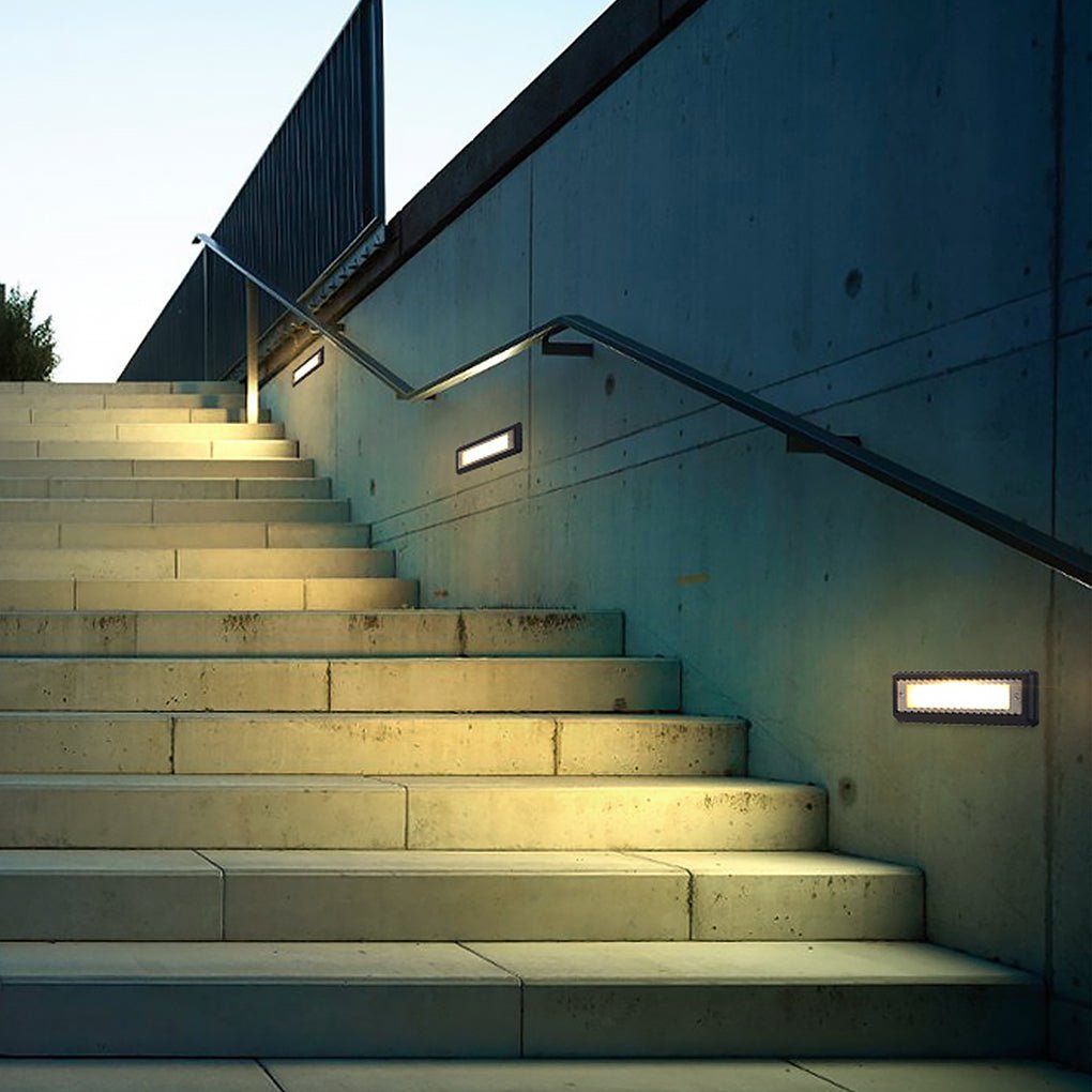 Minimalist LED Step & Deck Light — Die-Cast Aluminum, 5W, IP65 Weatherproof, 9" Wide
