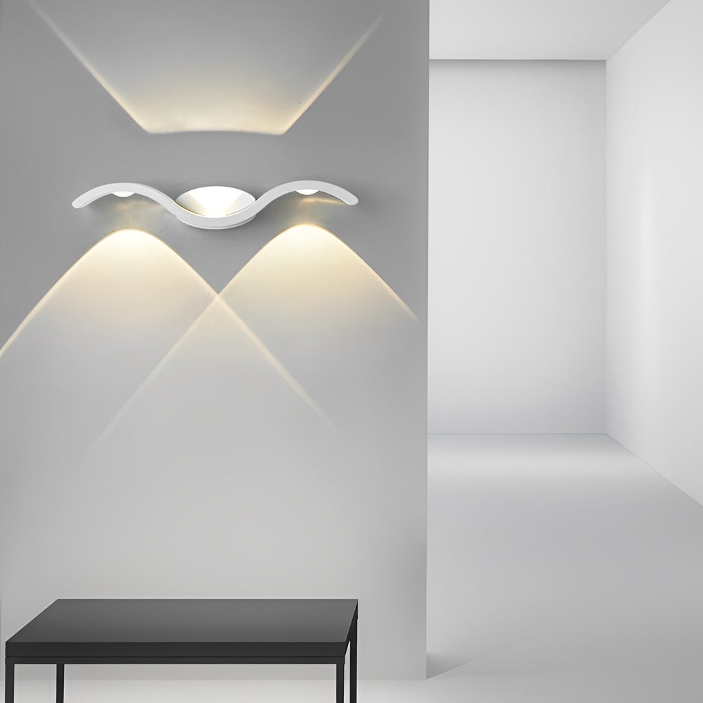 Seagull Wave Up/Down Outdoor Wall Sconce — Die-Cast Aluminum, 3-Light, IP65, Black or White